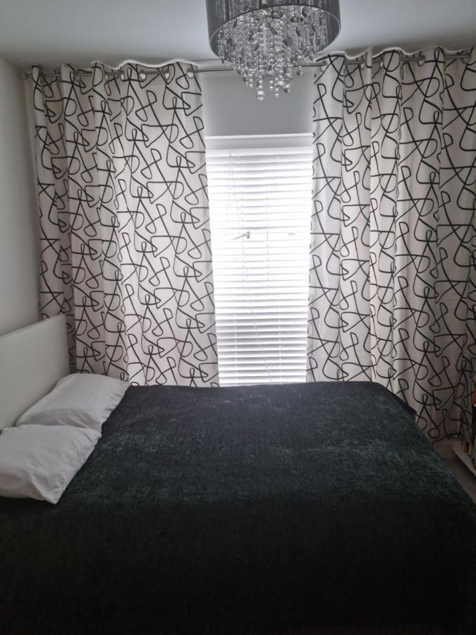 Large Room With Netflix Newhaven Exterior foto